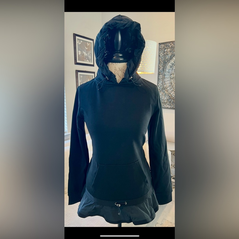 NWT Moncler 100% Cotton Women’s Black Hoodie Pockets Ruffle Peplum